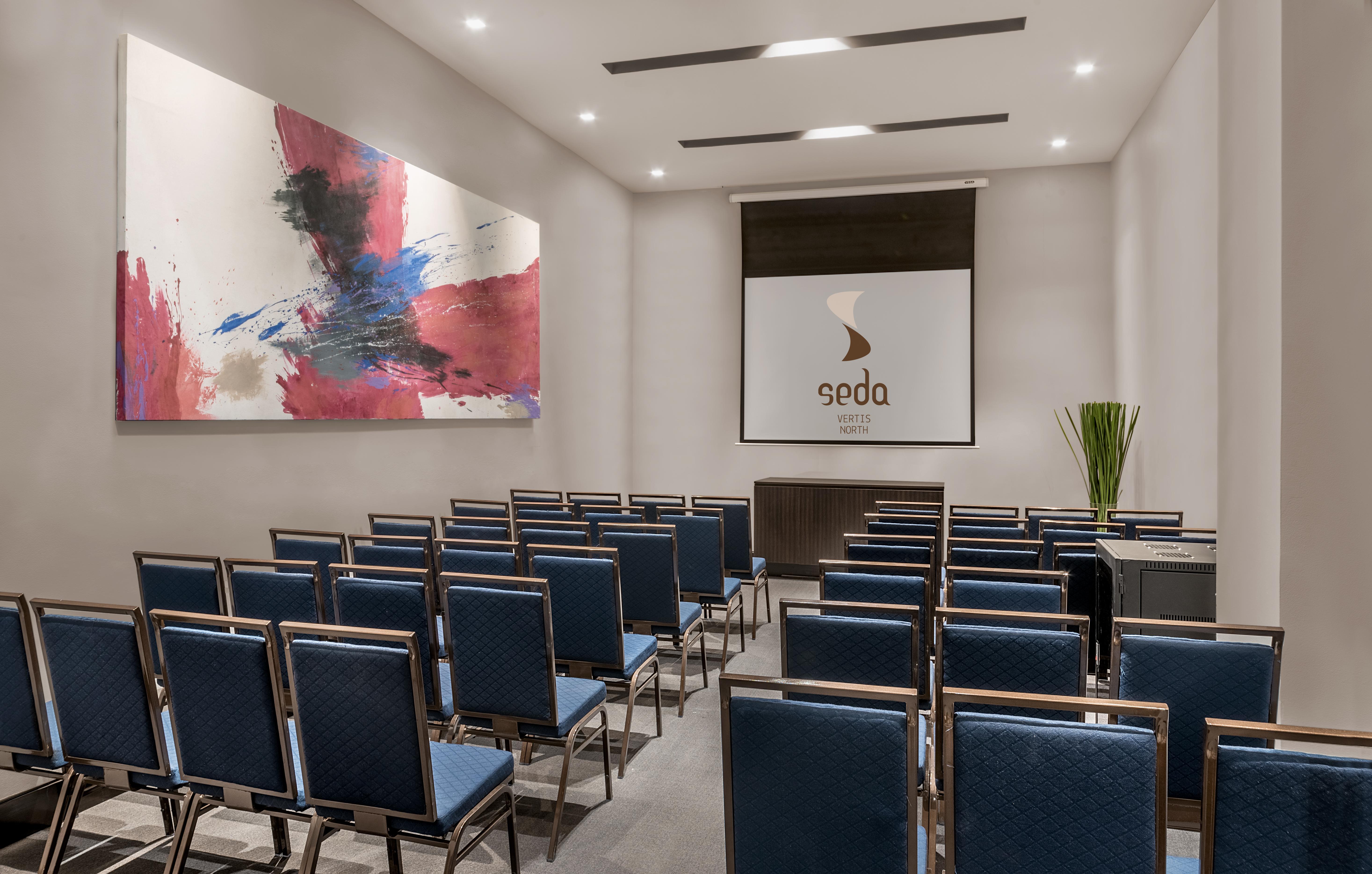 Seda Vertis North Bandar Quezon Luaran gambar The Seda Veranda Meeting Room
